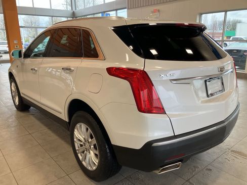 Used 2017 Cadillac XT5 FWD image 7