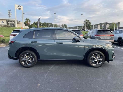 Used 2025 Honda HR-V EX-L image 8