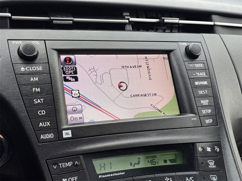 Used 2010 Toyota Prius One image 21