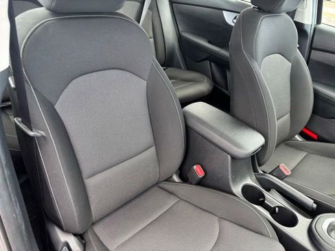 Used 2024 Kia Forte Sedan FWD image 24