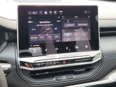 New 2026 Jeep Compass Latitude AWD/4WD image 16