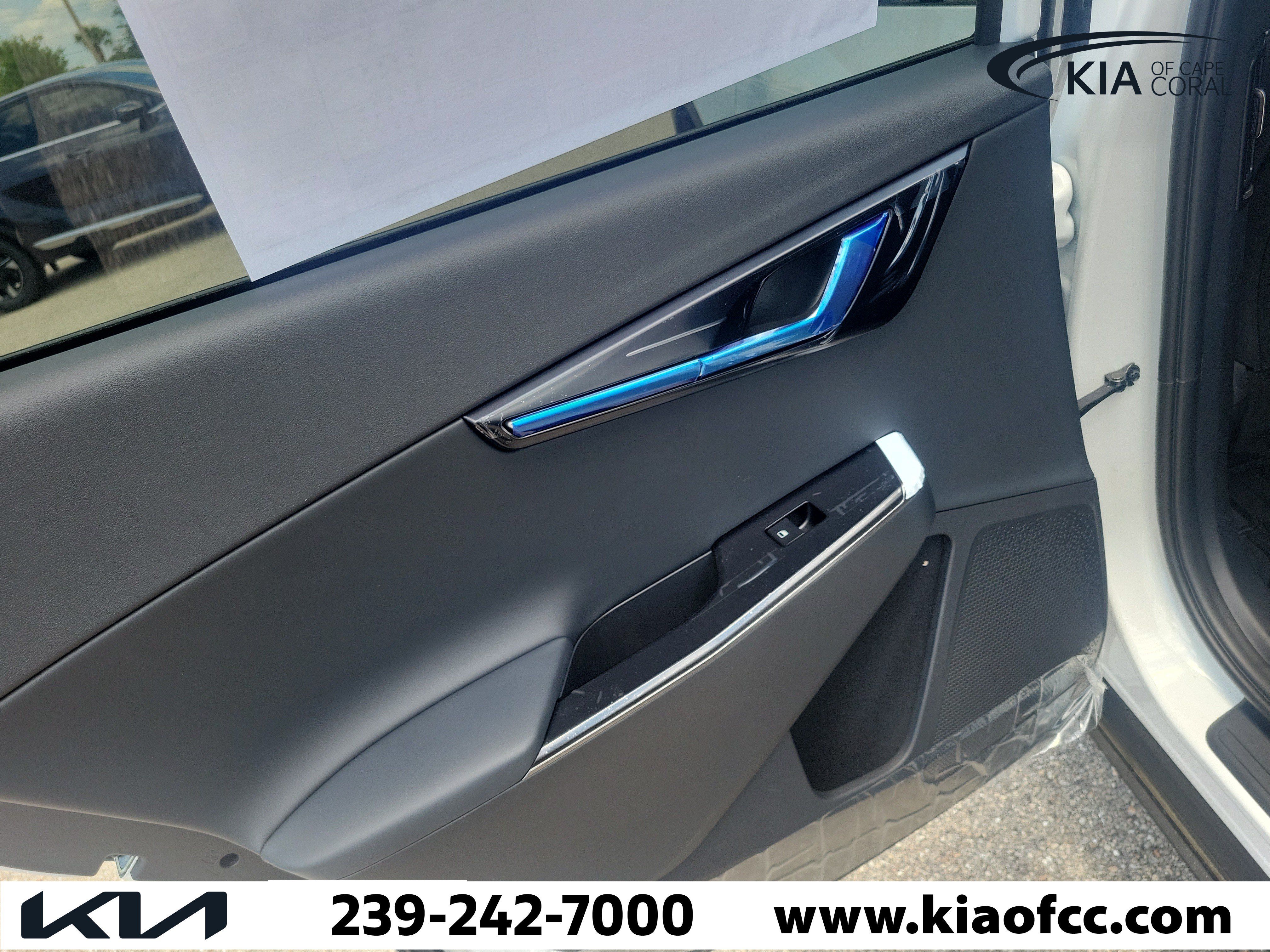 New 2026 Kia EV6 Light RWD image 12