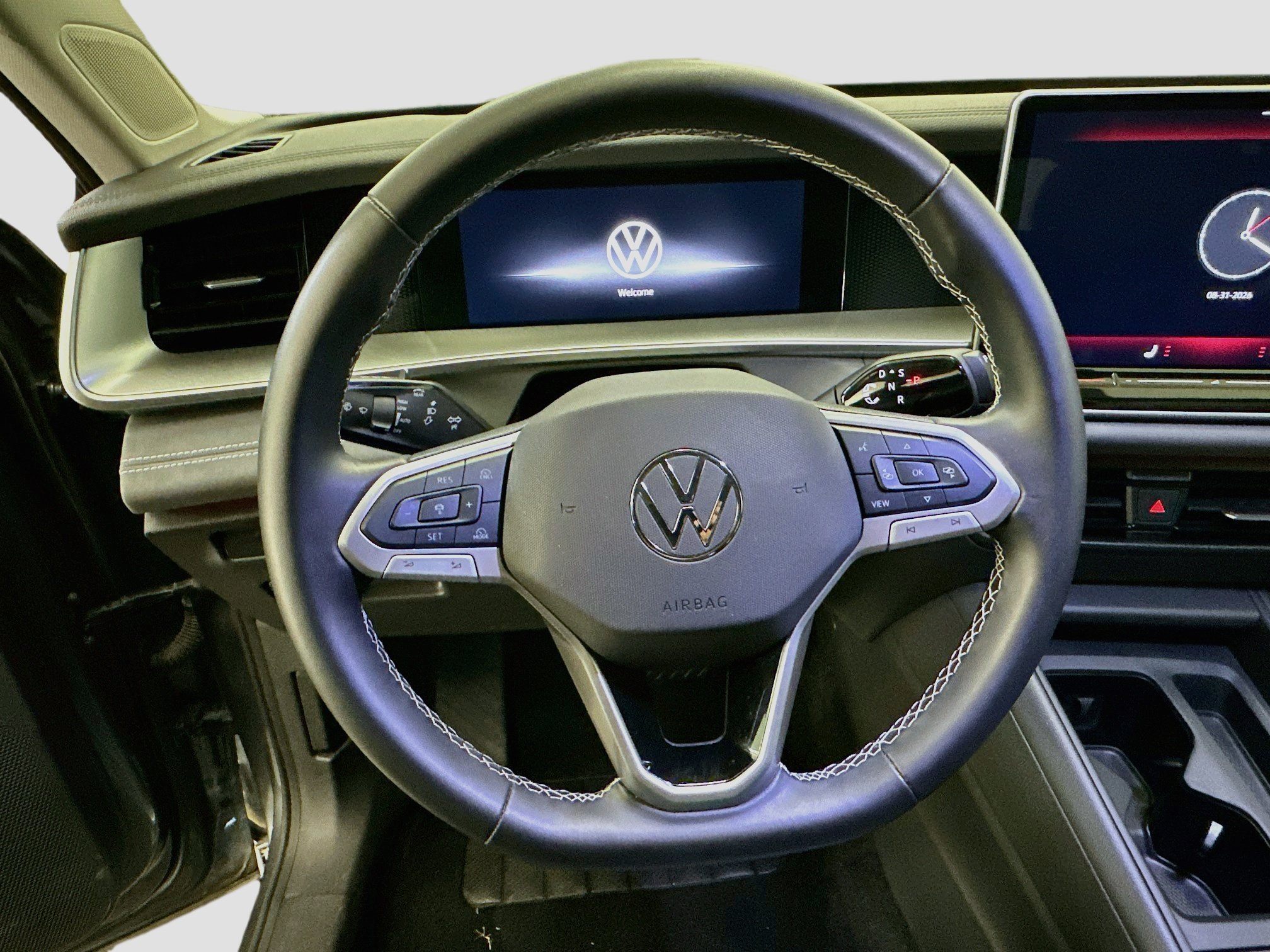 Used 2026 Volkswagen Tiguan SE AWD/4WD image 18