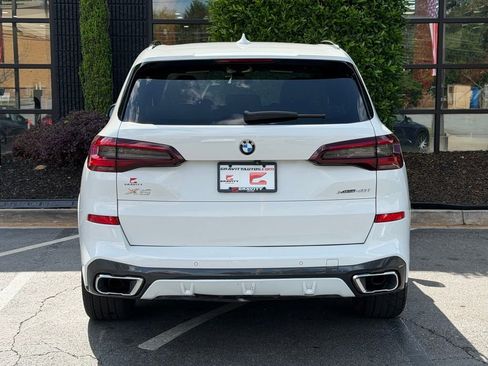 Used 2022 BMW X5 xDrive40i w/ M Sport Package AWD/4WD image 14