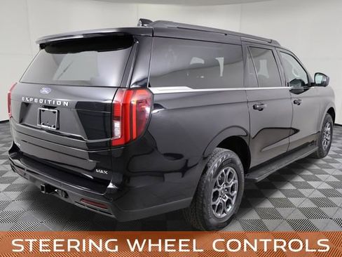 Used 2025 Ford Expedition Max Active RWD image 6