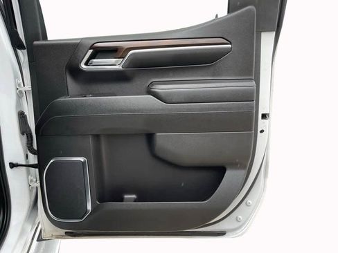 Used 2022 GMC Sierra 1500 SLT w/ SLT Premium Plus Package image 18