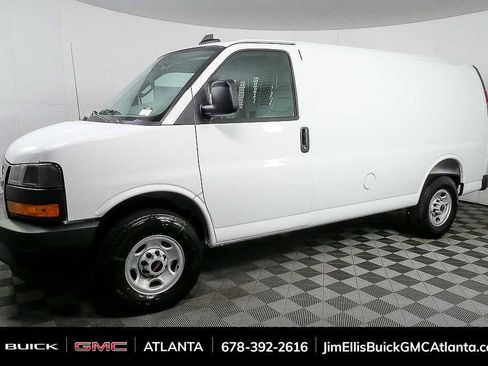 New 2025 GMC Savana 2500 w/ Driver Convenience Package image 21