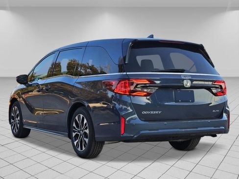 New 2026 Honda Odyssey Elite image 2