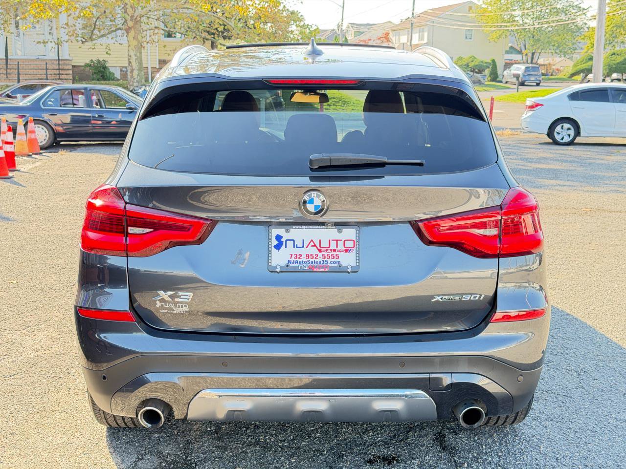Used 2020 BMW X3 xDrive30i w/ Premium Package AWD/4WD image 5