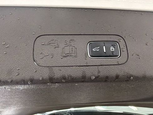 Used 2021 Lincoln Aviator Reserve w/ Equipment Group 202A AWD/4WD image 21