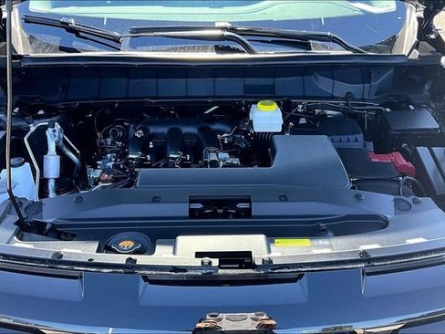New 2026 Nissan Pathfinder SL FWD image 11