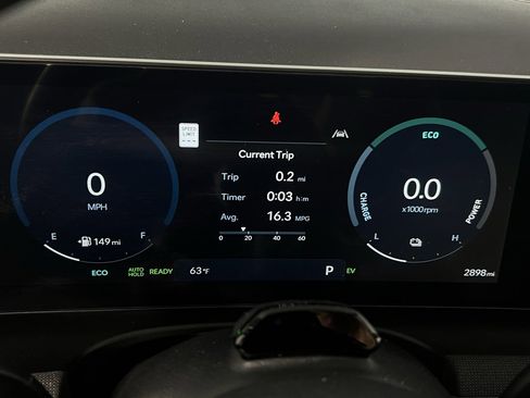 Used 2025 Hyundai Tucson Limited image 16