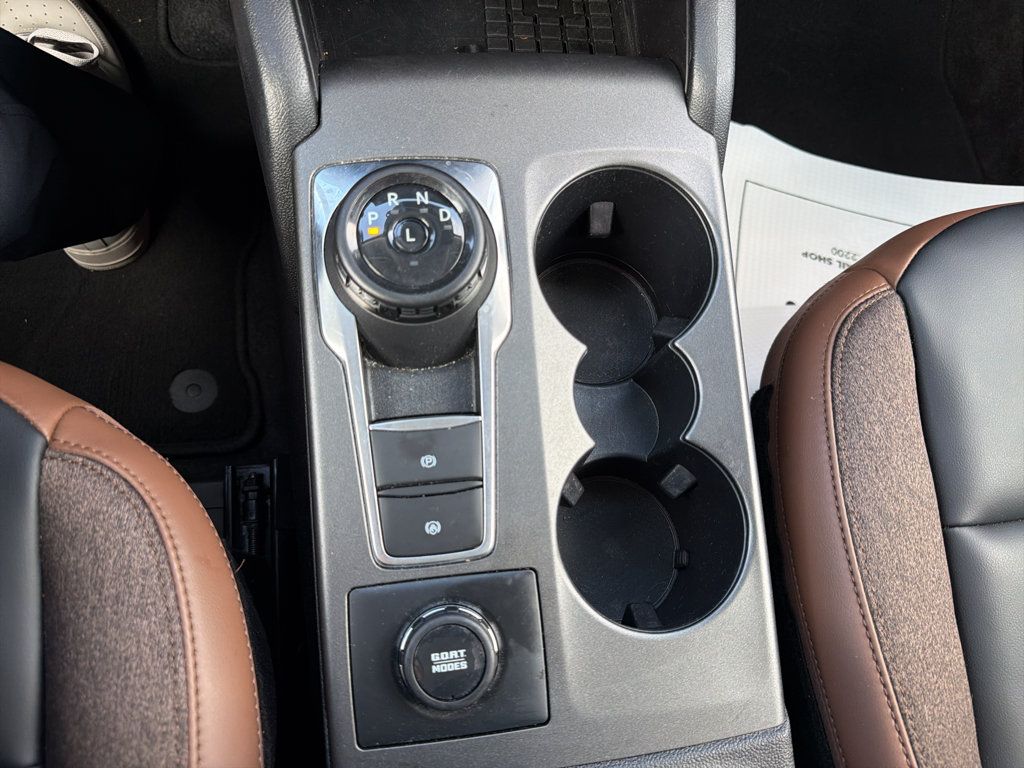 Used 2025 Ford Bronco Sport Outer Banks AWD/4WD image 16