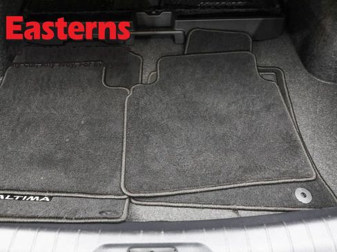 Used 2023 Nissan Altima 2.5 SL image 9