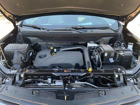 Certified 2024 Chevrolet Equinox LS w/ LS Convenience Package FWD image 29
