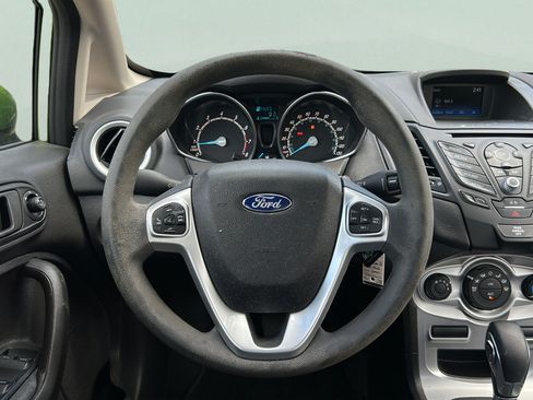 Used 2019 Ford Fiesta SE FWD image 15