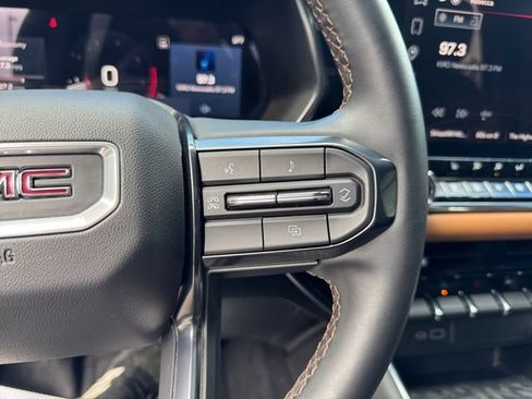 Certified 2024 GMC Canyon AT4 AWD/4WD image 19
