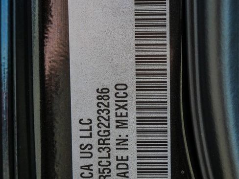 Used 2024 RAM 2500 Tradesman w/ Chrome Appearance Group image 33