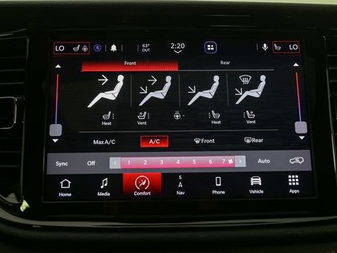 Used 2021 Dodge Durango R/T w/ Blacktop Package AWD/4WD image 27