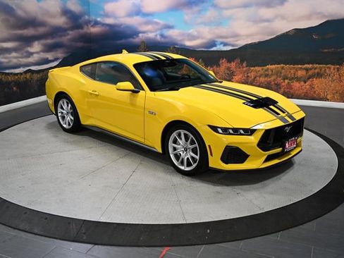 Used 2024 Ford Mustang GT Premium image 1