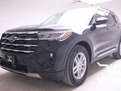 New 2025 Ford Explorer Active w/ Active Comfort Package