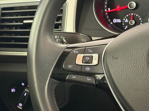Used 2019 Volkswagen Atlas SE FWD image 17
