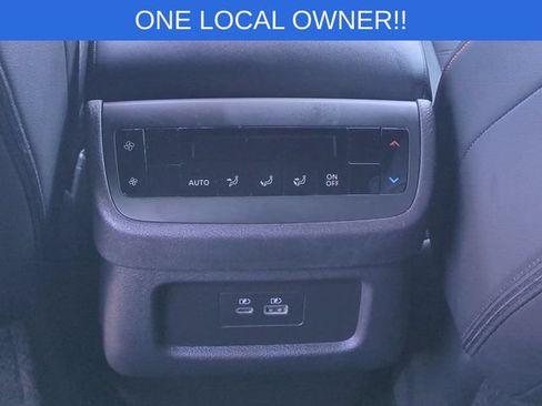 Used 2024 Nissan Pathfinder Rock Creek AWD/4WD image 32