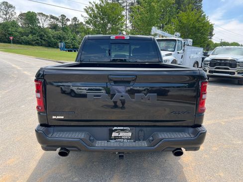 New 2026 RAM 1500 Big Horn AWD/4WD image 9