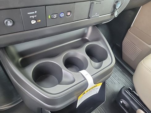 New 2025 GMC Savana 2500 Extended w/ Driver Convenience Package image 15