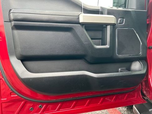 Used 2018 Ford F150 Lariat image 10