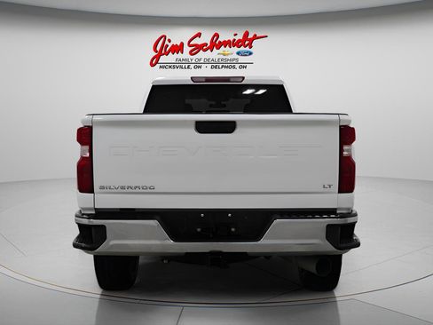 Used 2023 Chevrolet Silverado 2500 LT w/ Convenience Package image 5