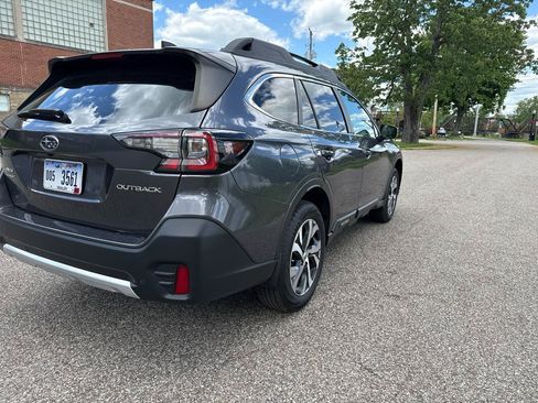 Used 2022 Subaru Outback Limited w/ Popular Package #2 AWD/4WD image 4