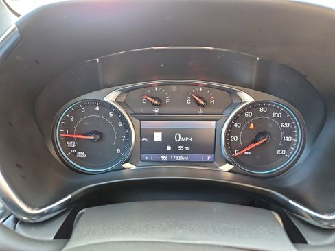 Used 2023 Chevrolet Equinox Premier image 22