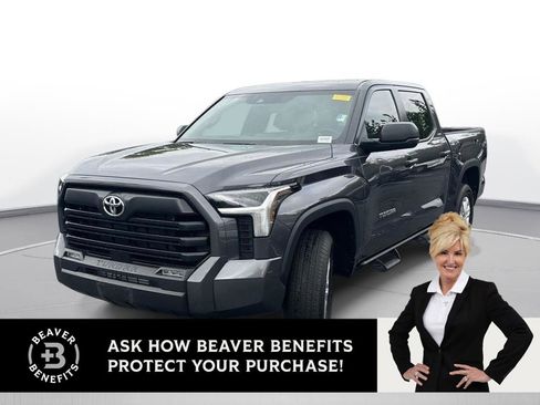 Used 2025 Toyota Tundra SR5 AWD/4WD image 1
