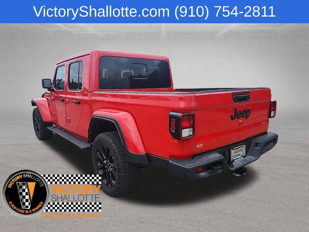 Certified 2025 Jeep Gladiator Sport AWD/4WD image 25