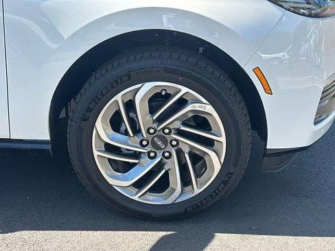 New 2026 Lincoln Navigator L Reserve image 15