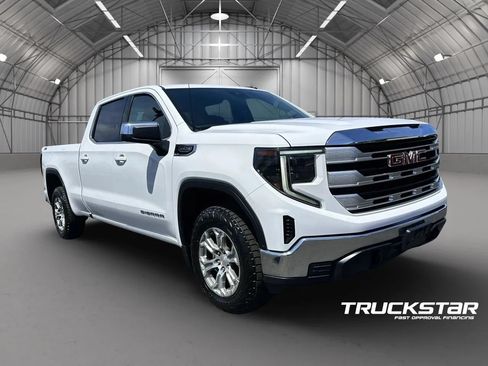 Used 2023 GMC Sierra 1500 SLE AWD/4WD image 10