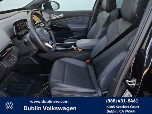 Used 2023 Volkswagen ID.4 Pro S AWD/4WD image 16