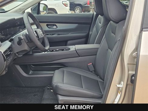 New 2026 Nissan Murano SL image 11