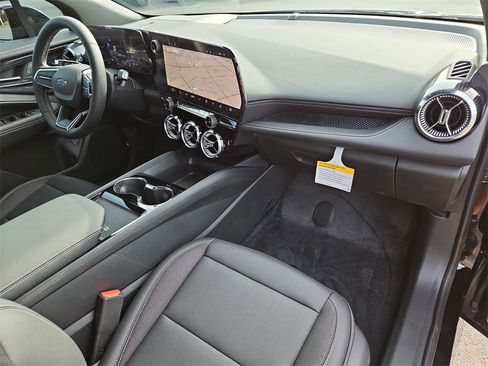 New 2026 Chevrolet Blazer EV LT image 27