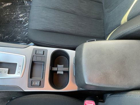 Used 2013 Subaru Outback 2.5i Premium w/ All-Weather Pkg image 26