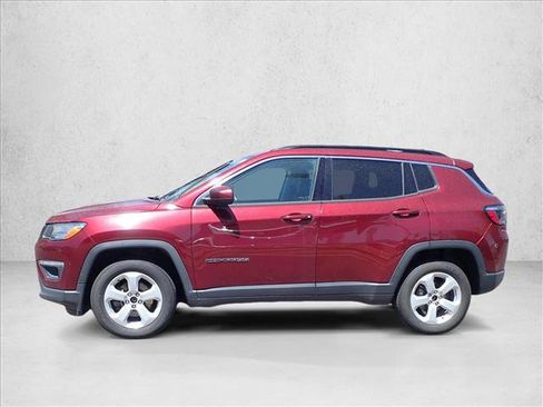 Used 2021 Jeep Compass Latitude AWD/4WD image 12