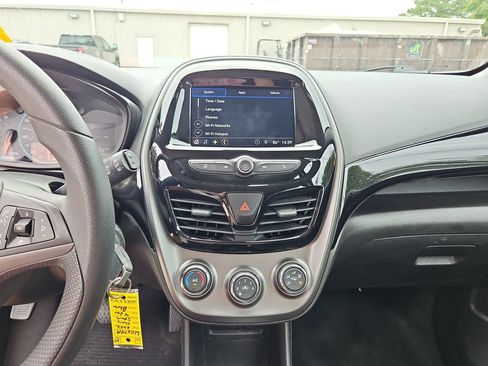 Used 2022 Chevrolet Spark LT FWD image 15