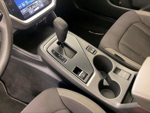 Used 2025 Subaru Crosstrek 2.5i Premium AWD/4WD image 16