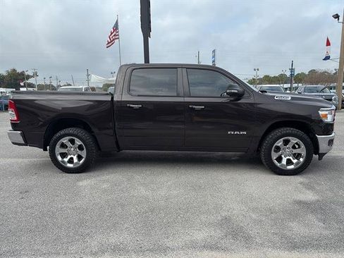 Used 2019 RAM 1500 Big Horn image 7