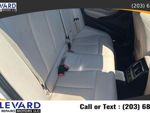 Used 2017 BMW 330i xDrive Sedan AWD/4WD image 36