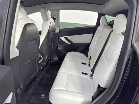 Used 2021 Tesla Model Y Performance image 39