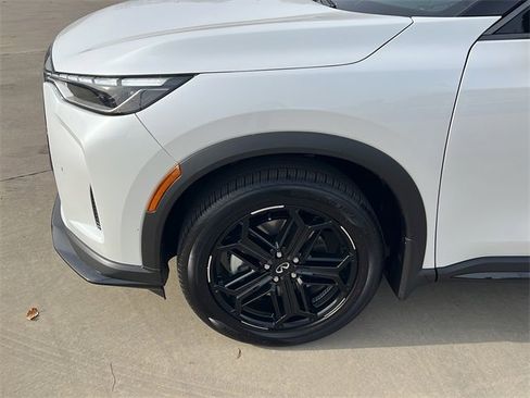 New 2026 INFINITI QX60 Sport image 9