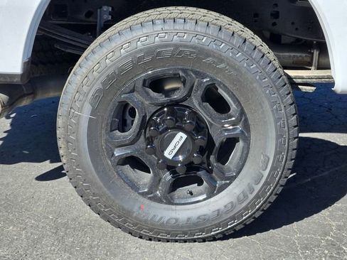 New 2026 Ford F250 XL w/ STX Appearance Package AWD/4WD image 9