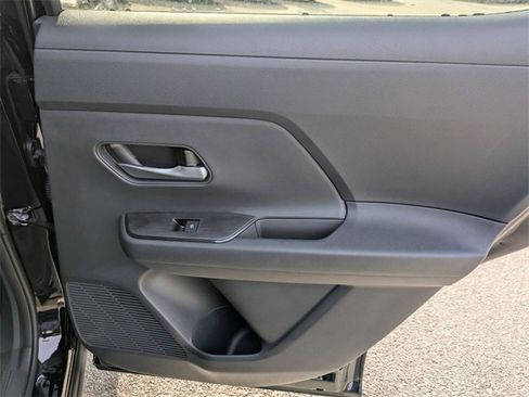 New 2026 Nissan Kicks SV image 27